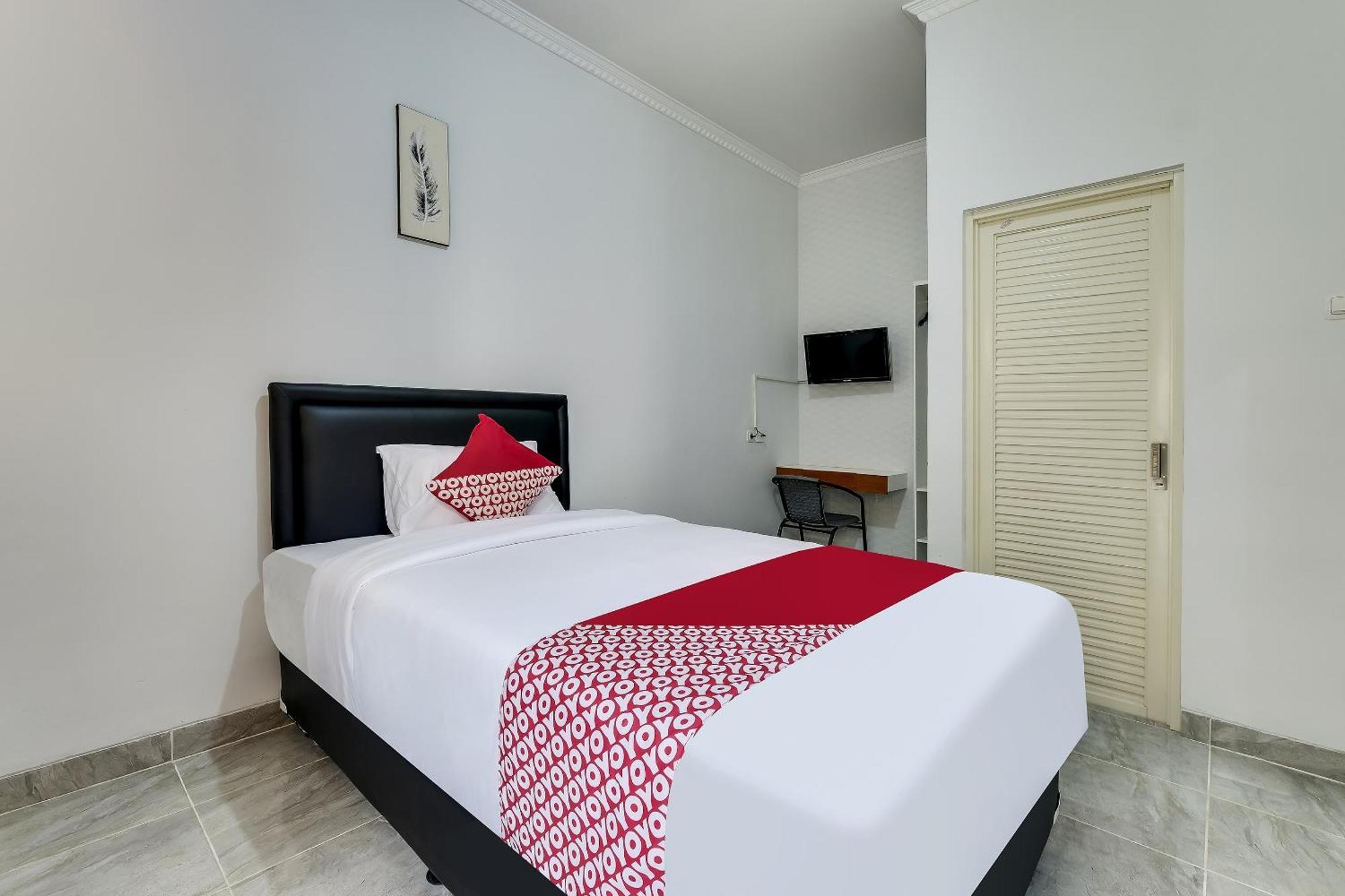 Super Oyo Capital O 90983 Harmony Easy Stay Maguwo Eksteriør billede