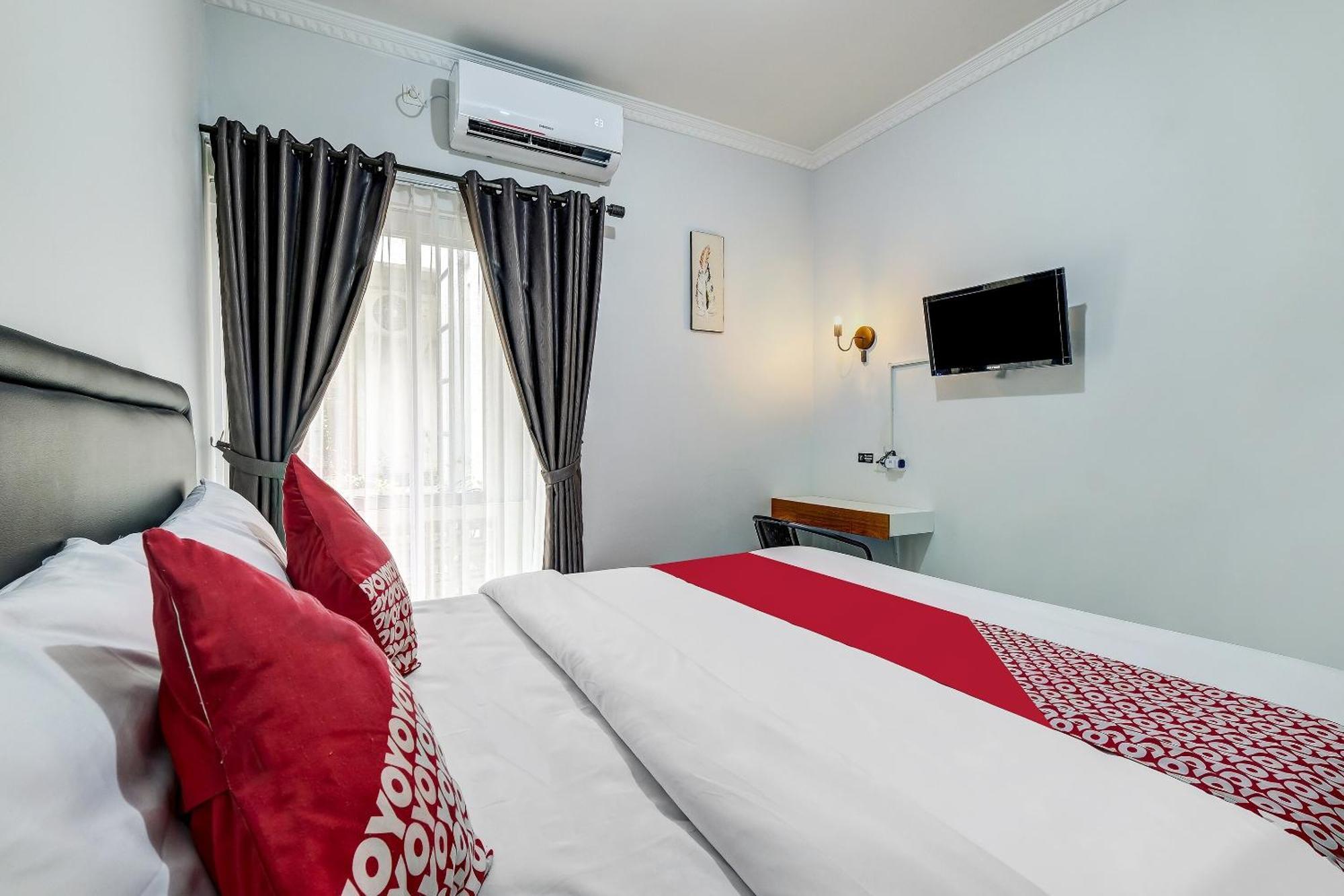 Super Oyo Capital O 90983 Harmony Easy Stay Maguwo Eksteriør billede